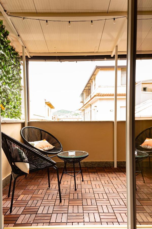 5 Sensi - Vasca Idromassaggio, Terrazzo, Fibra Ultraveloce, Parcheggio Coperto Su Richiesta Otel Cosenza Dış mekan fotoğraf